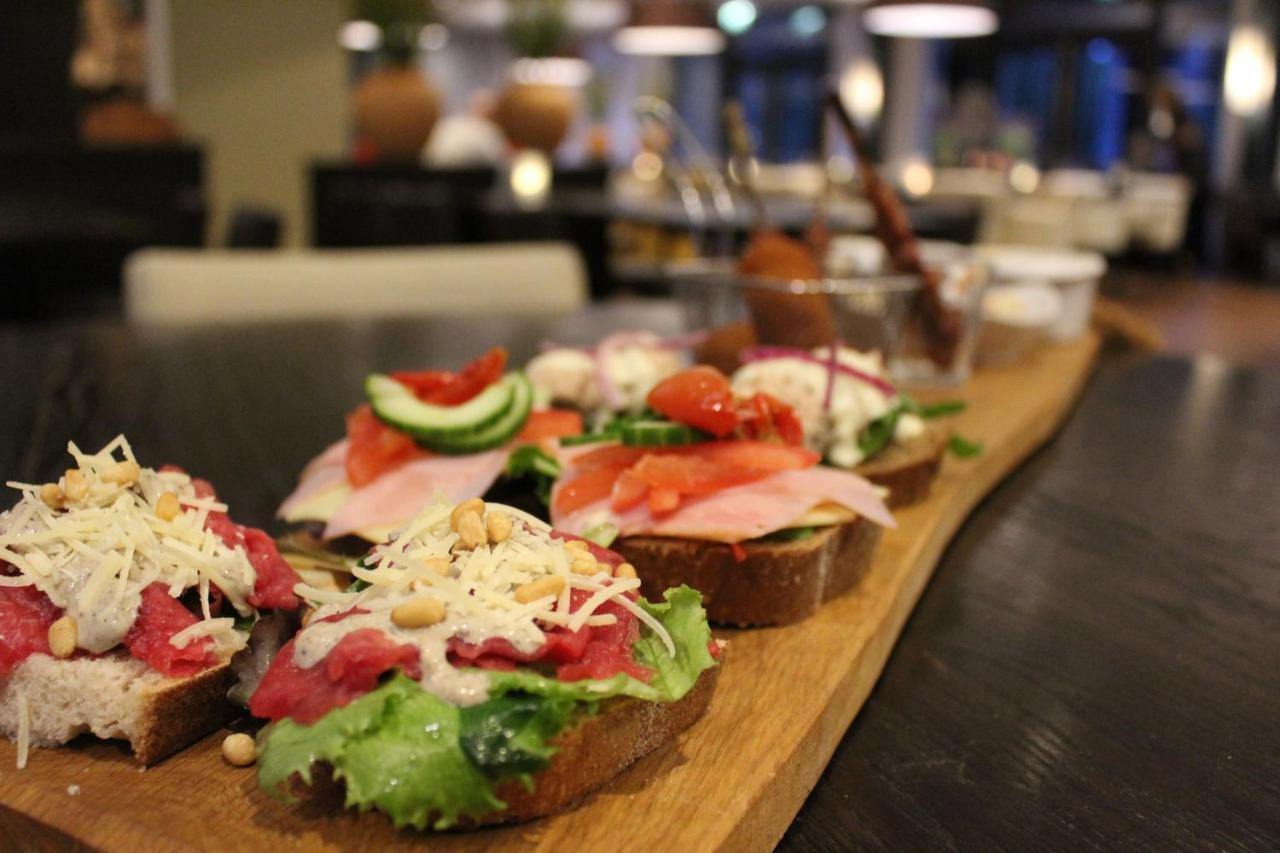 Hotel Restaurant Nederheide Milheeze Kültér fotó